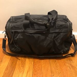 Lululemon duffel bag